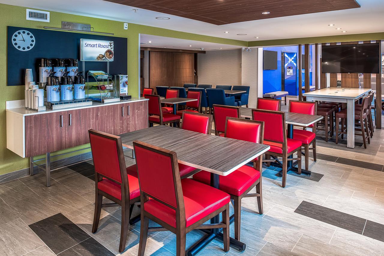Holiday Inn Express & Suites Halifax - Bedford By Ihg Bagian luar foto