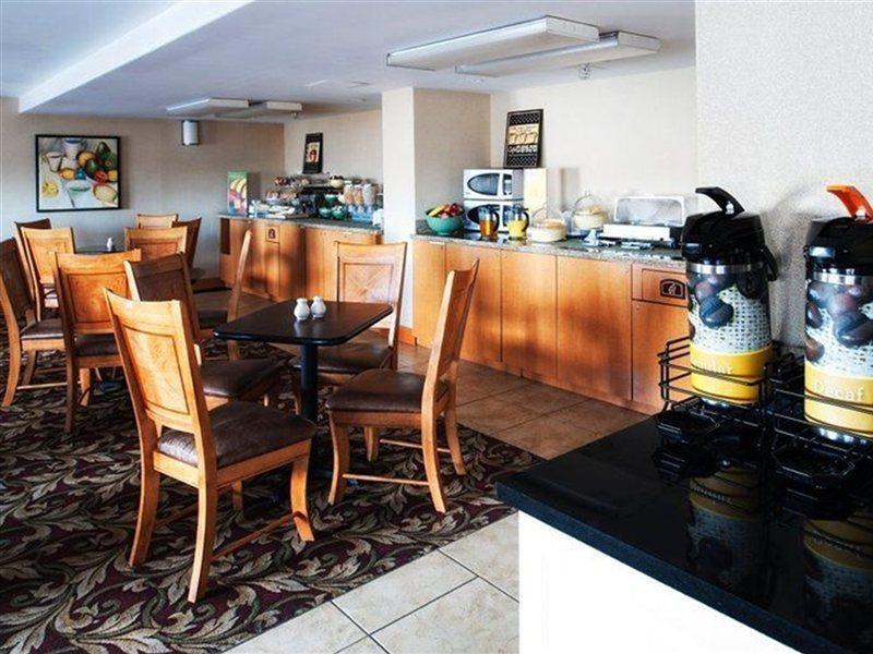 Holiday Inn Express & Suites Halifax - Bedford By Ihg Bagian luar foto