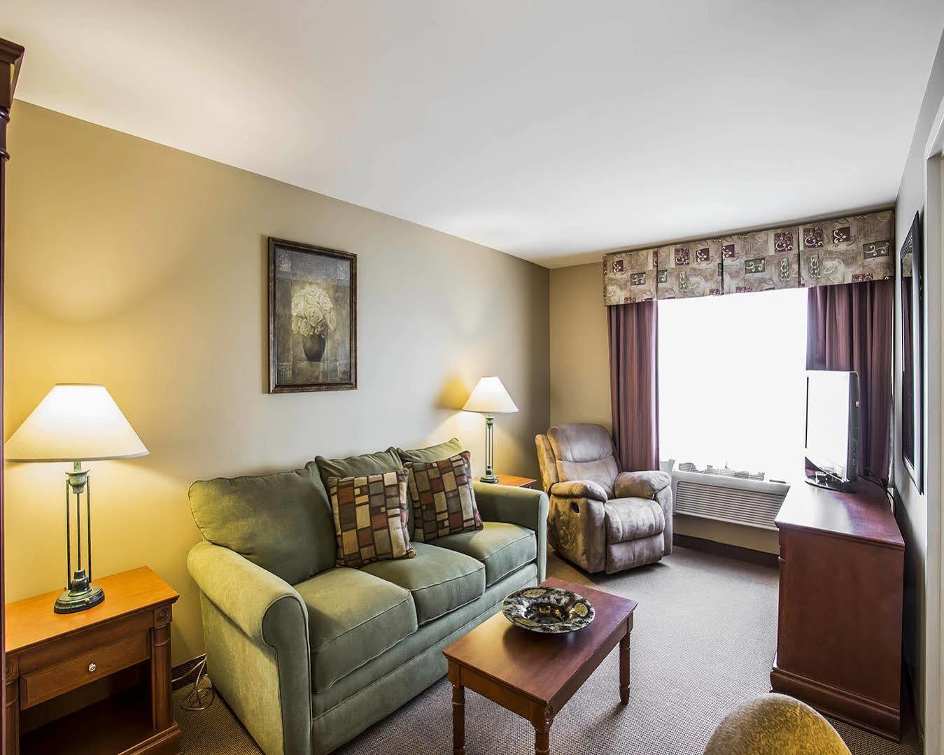 Holiday Inn Express & Suites Halifax - Bedford By Ihg Bagian luar foto