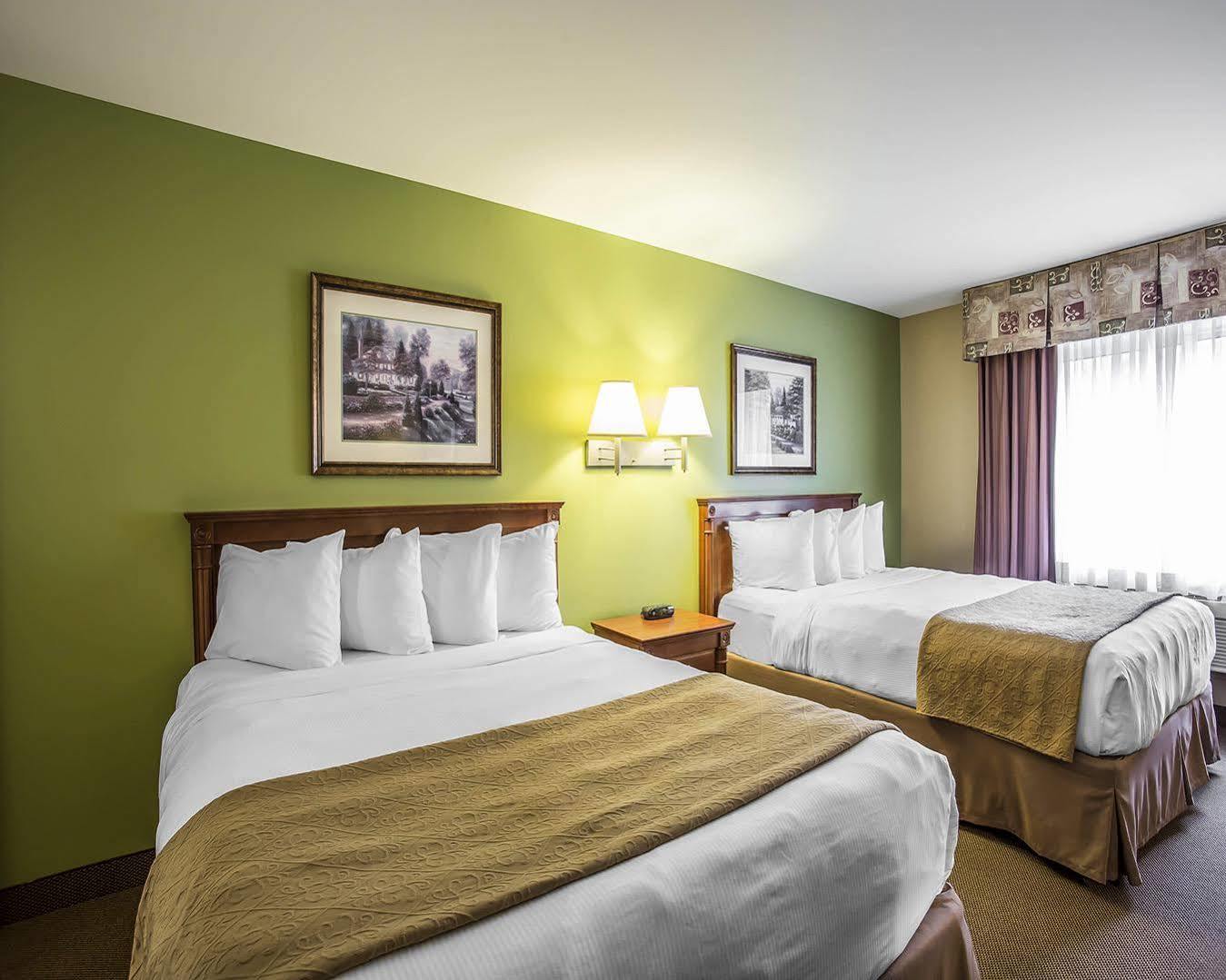 Holiday Inn Express & Suites Halifax - Bedford By Ihg Bagian luar foto