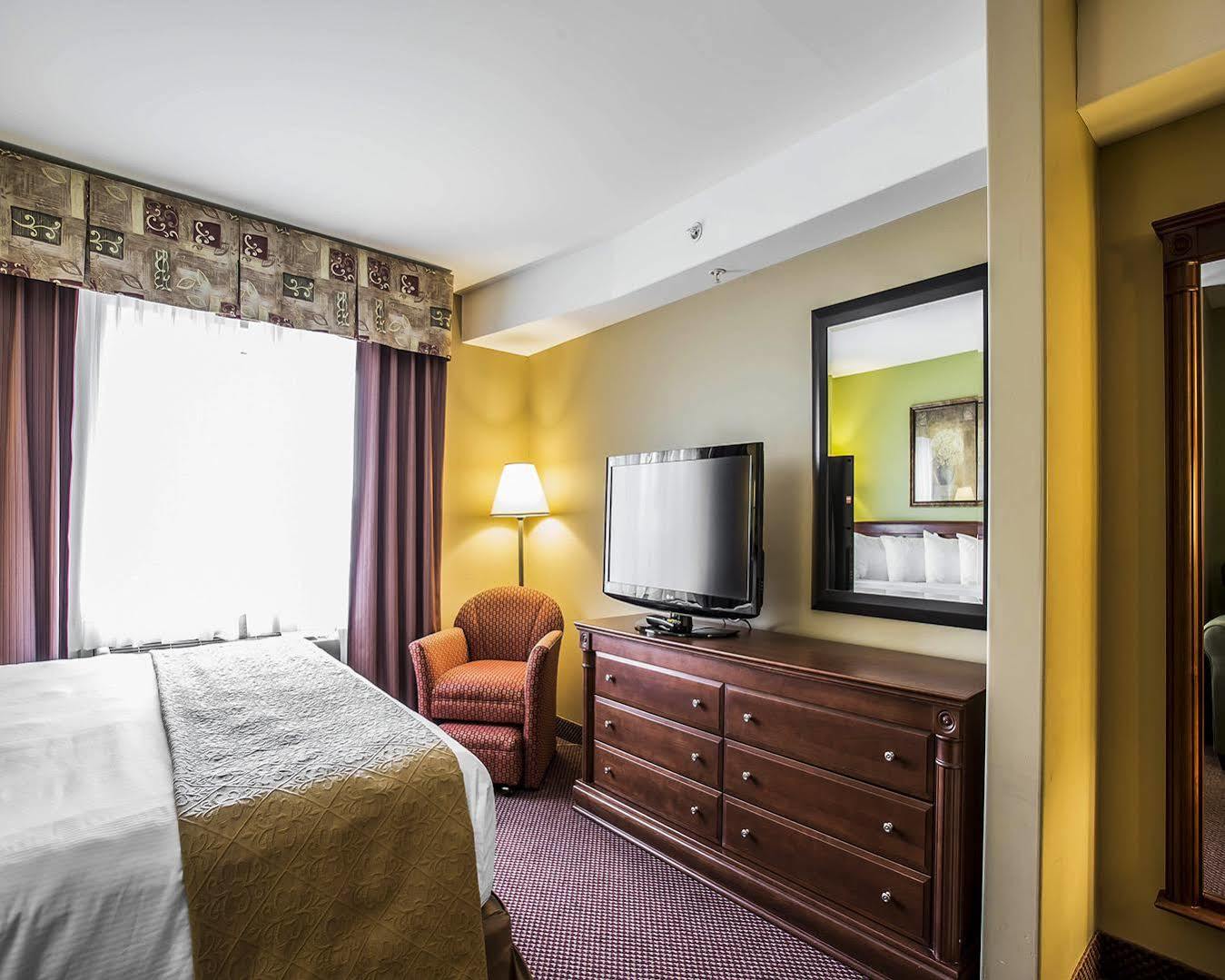 Holiday Inn Express & Suites Halifax - Bedford By Ihg Bagian luar foto