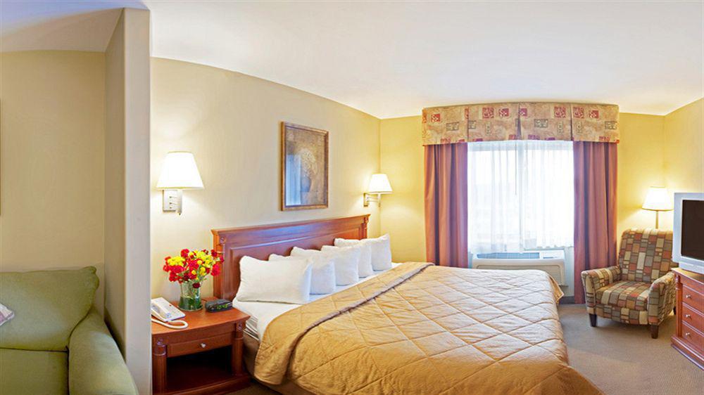 Holiday Inn Express & Suites Halifax - Bedford By Ihg Bagian luar foto